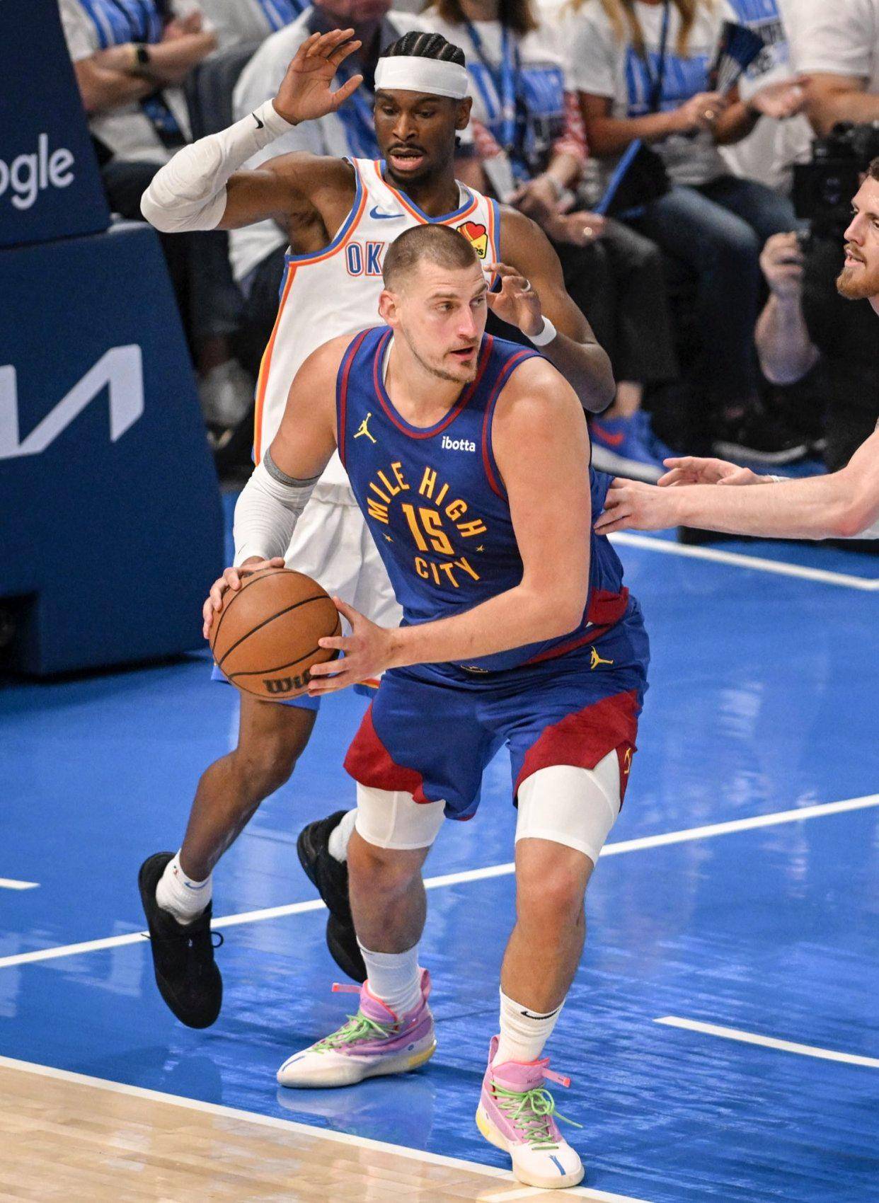 在一场扣人 在一场扣人