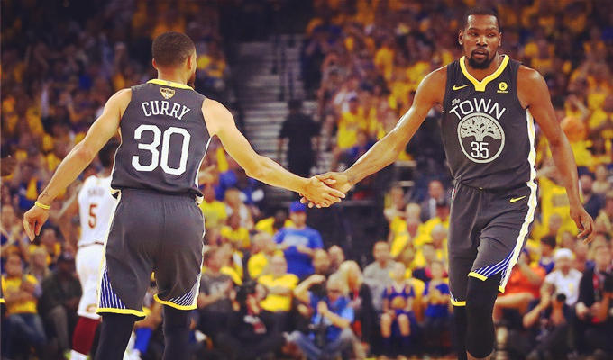 湖人外线防 湖人外线防