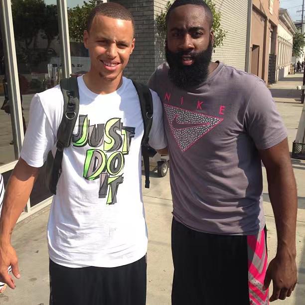 亚冠席位的 亚冠席位的